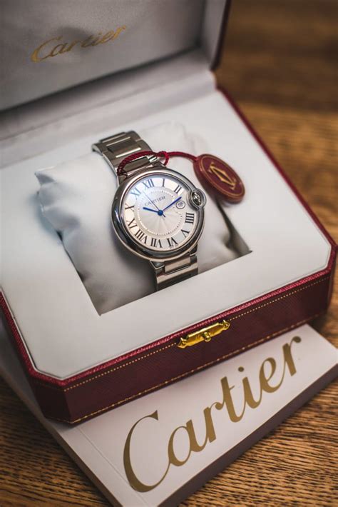 how to spot a fake cartier ballon bleu watch|cartier ballon bleu caseback real.